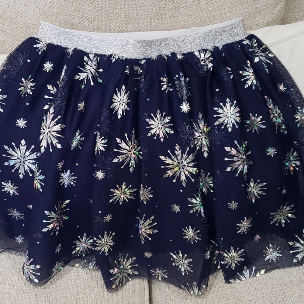 Disney blue skirt with white snowflakes kids size 7